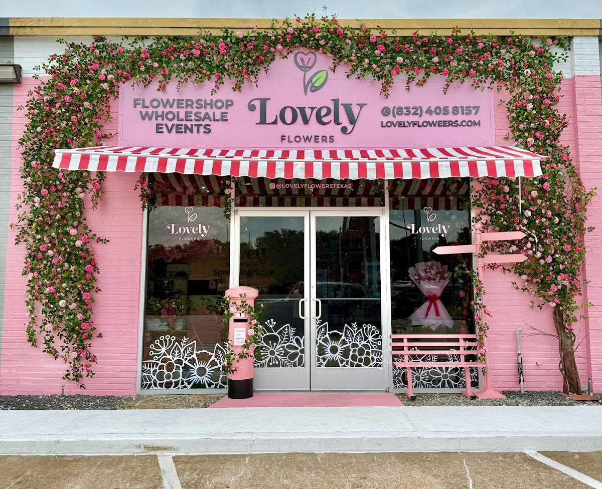 Lovely Flowers — Florist